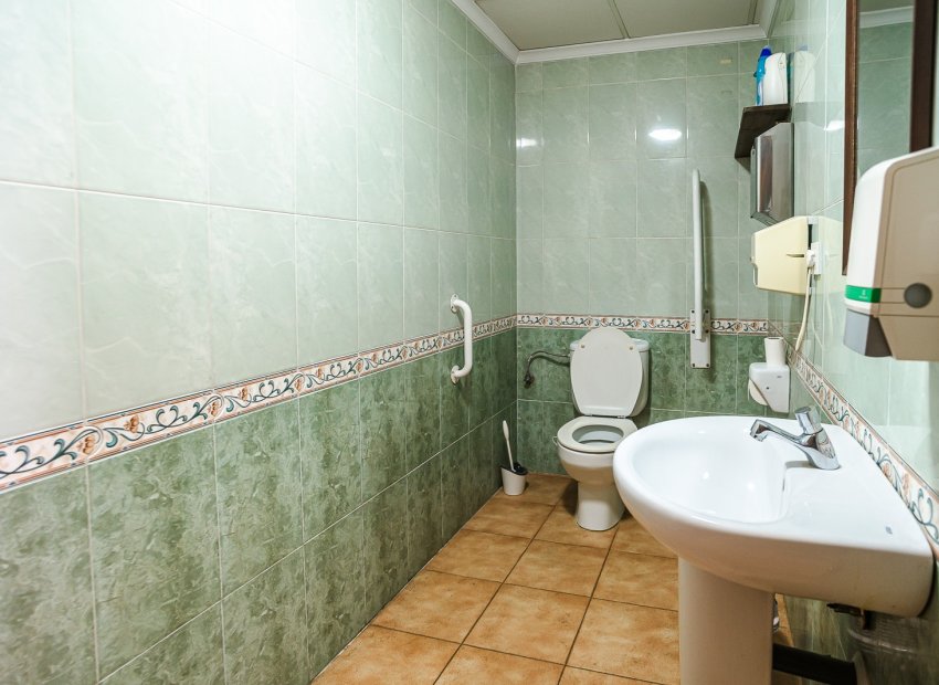 Herverkoop - Reclame - Torrevieia - La Veleta