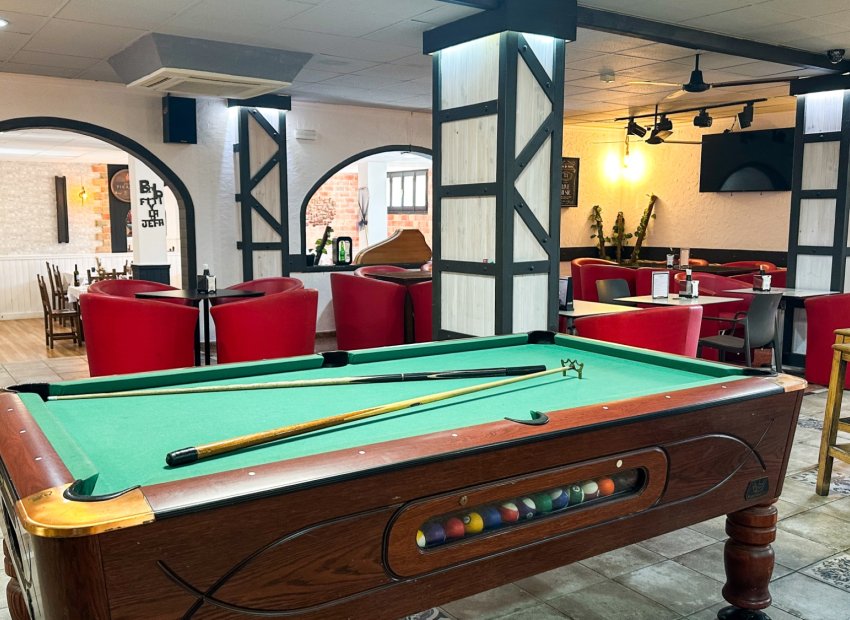 Herverkoop - Reclame - Torrevieia - Nueva Torrevieja