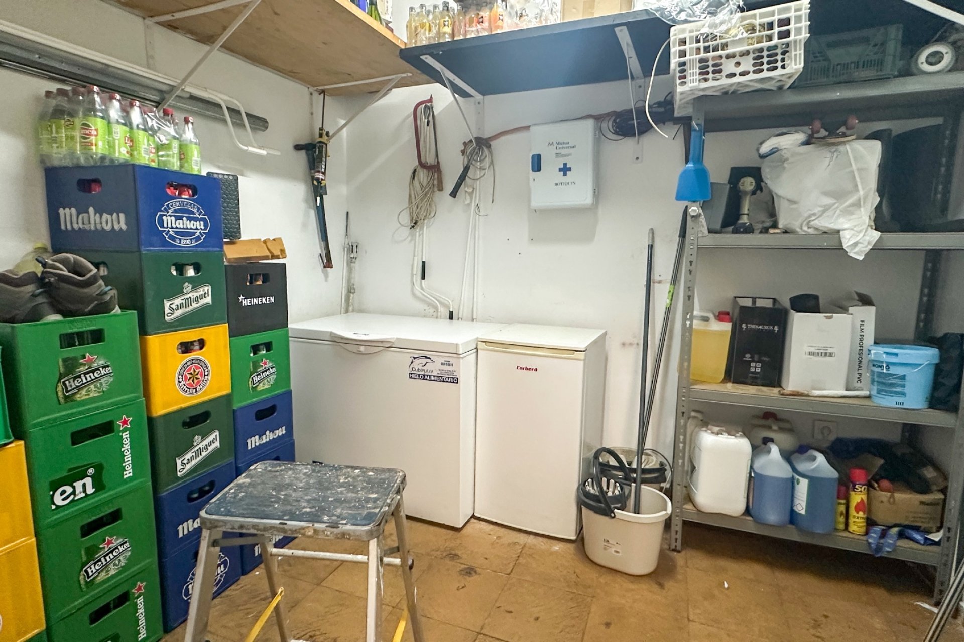 Herverkoop - Reclame - Torrevieia - Nueva Torrevieja