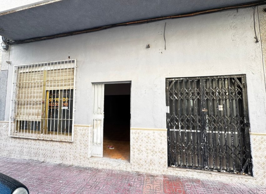 Herverkoop - Reclame - Torrevieia - Playa Los Locos