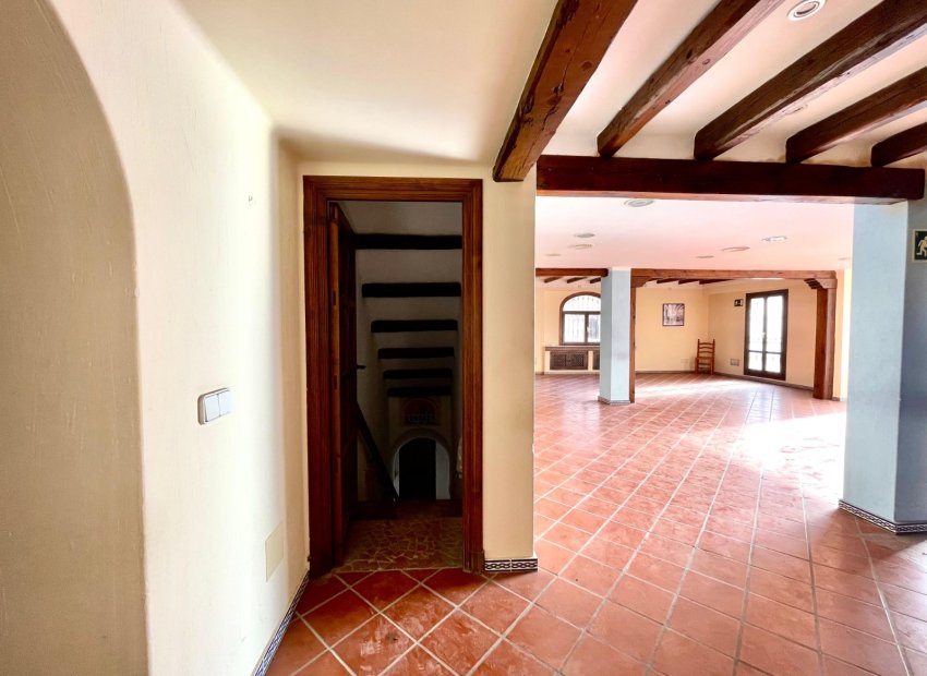 Herverkoop - Reclame - Torrevieia - Playa Los Locos