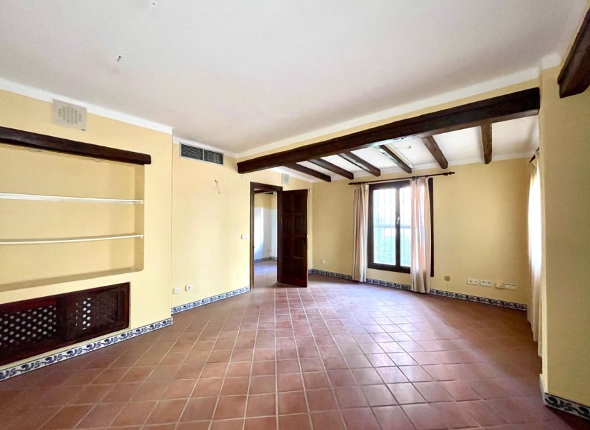 Herverkoop - Reclame - Torrevieia - Playa Los Locos