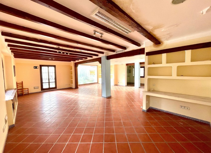 Herverkoop - Reclame - Torrevieia - Playa Los Locos