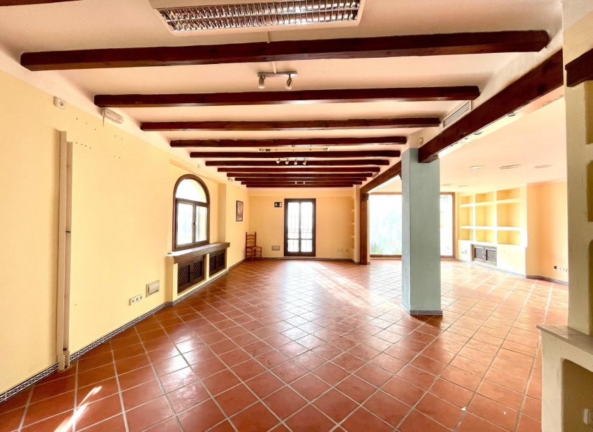 Herverkoop - Reclame - Torrevieia - Playa Los Locos