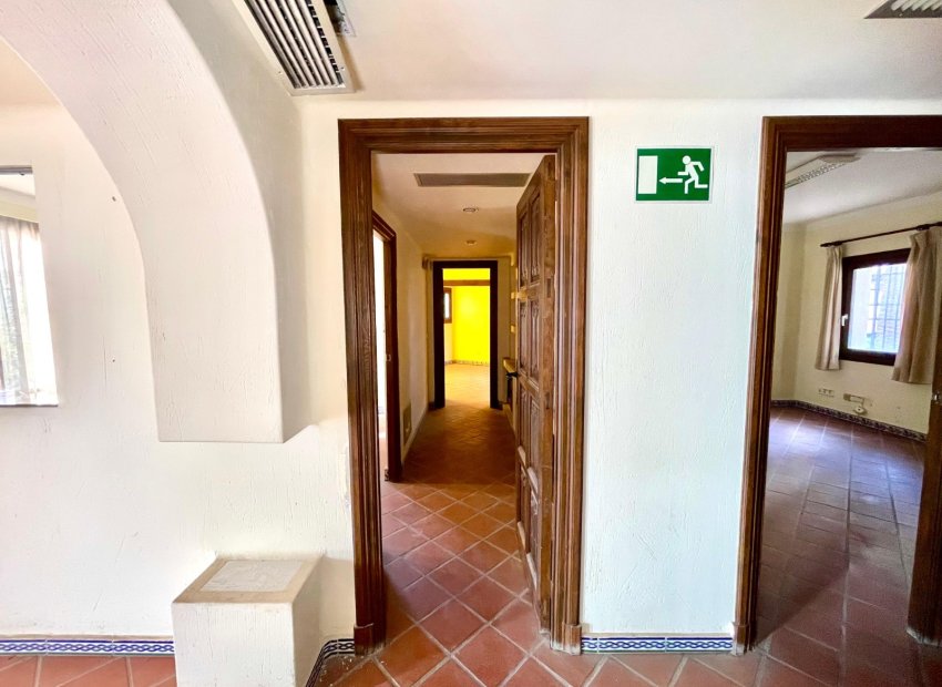 Herverkoop - Reclame - Torrevieia - Playa Los Locos