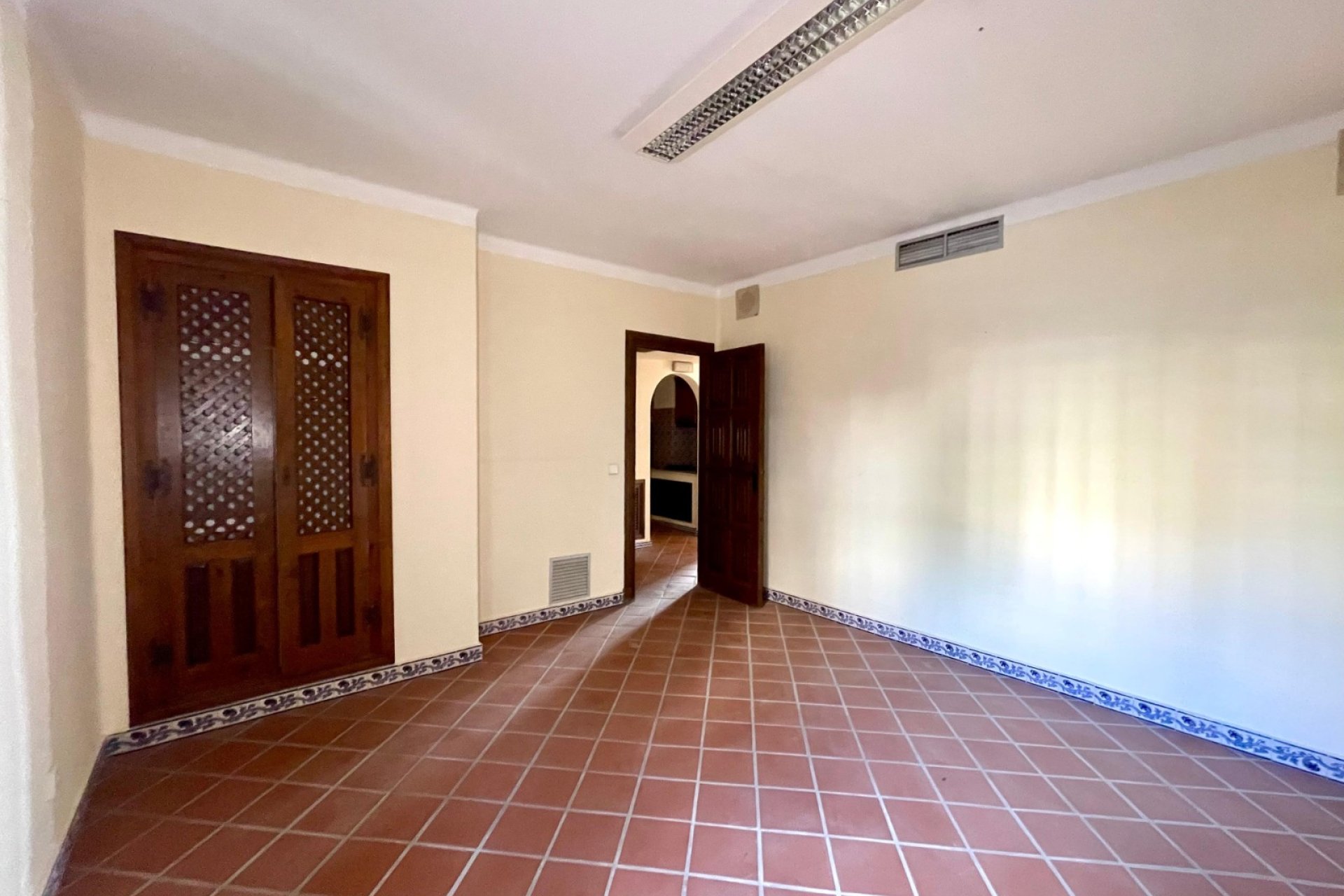 Herverkoop - Reclame - Torrevieia - Playa Los Locos
