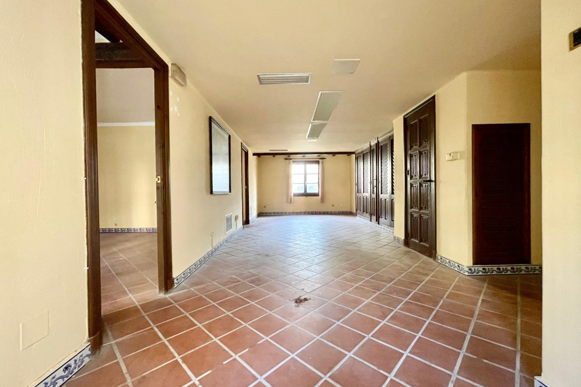 Herverkoop - Reclame - Torrevieia - Playa Los Locos