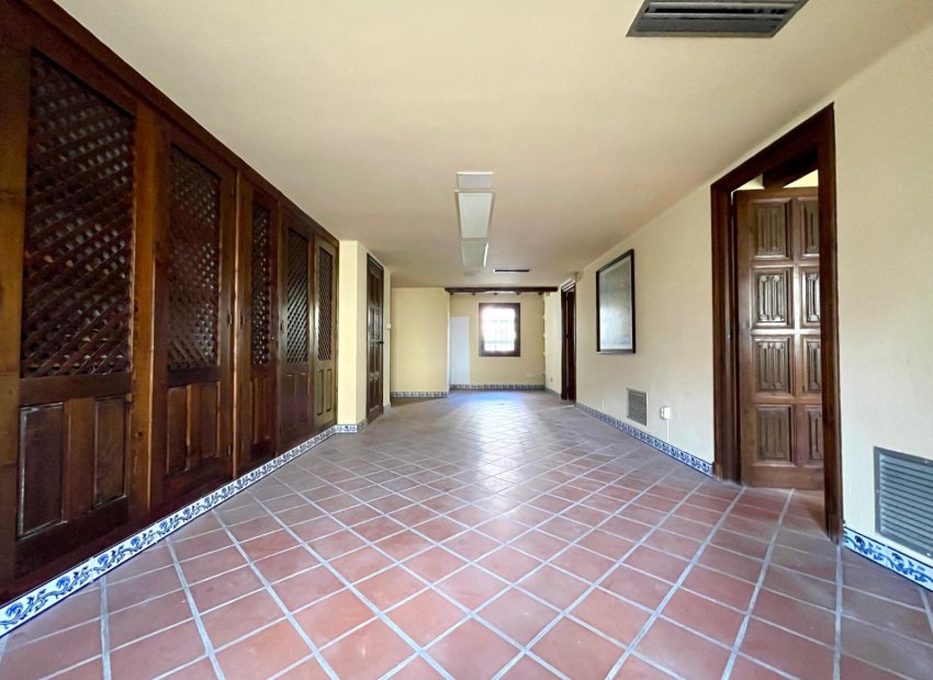 Herverkoop - Reclame - Torrevieia - Playa Los Locos