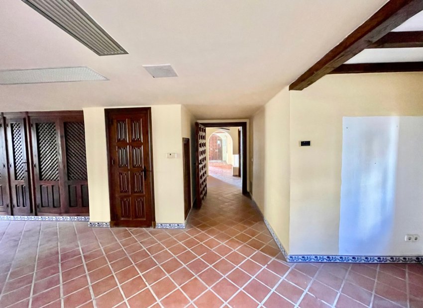 Herverkoop - Reclame - Torrevieia - Playa Los Locos
