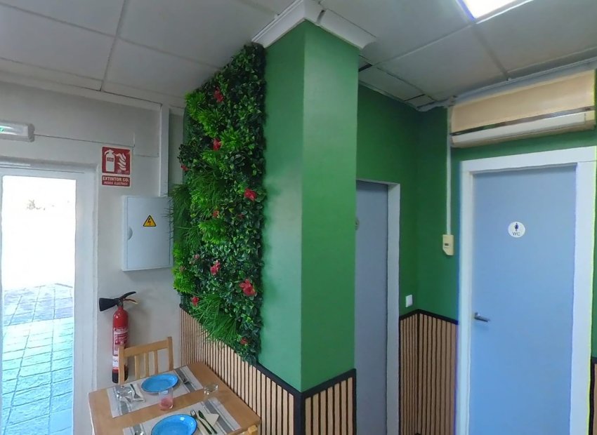 Herverkoop - Reclame - Torrevieia - Puerto