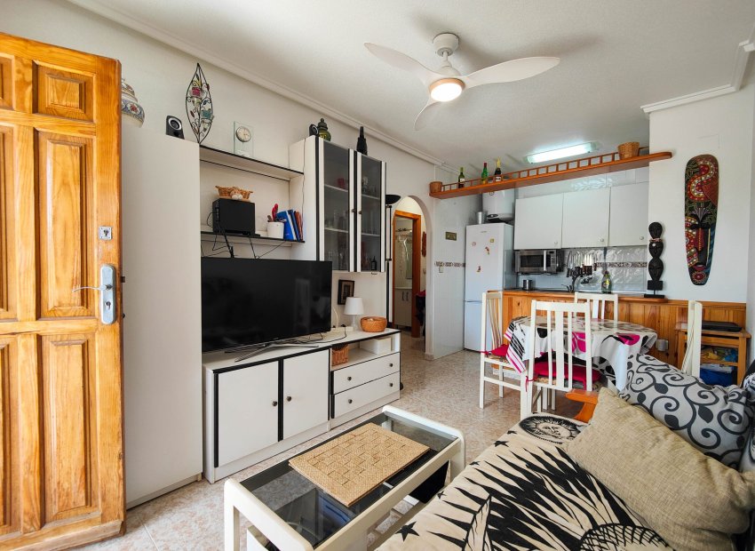 Herverkoop - Top floor bungalow - Torrevieia - La Siesta - El Chaparral - San Luis