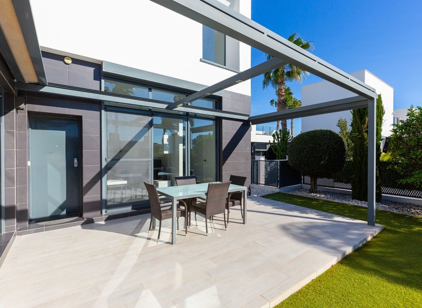 Herverkoop - Townhouse / Duplex / Corner - Algorfa - La finca Golf