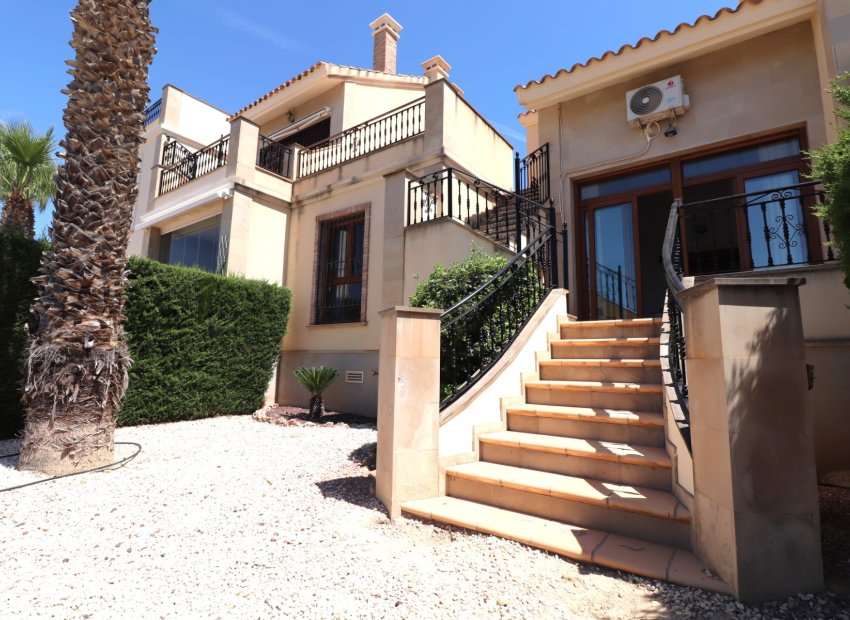 Herverkoop - Townhouse / Duplex / Corner - Algorfa - La finca Golf