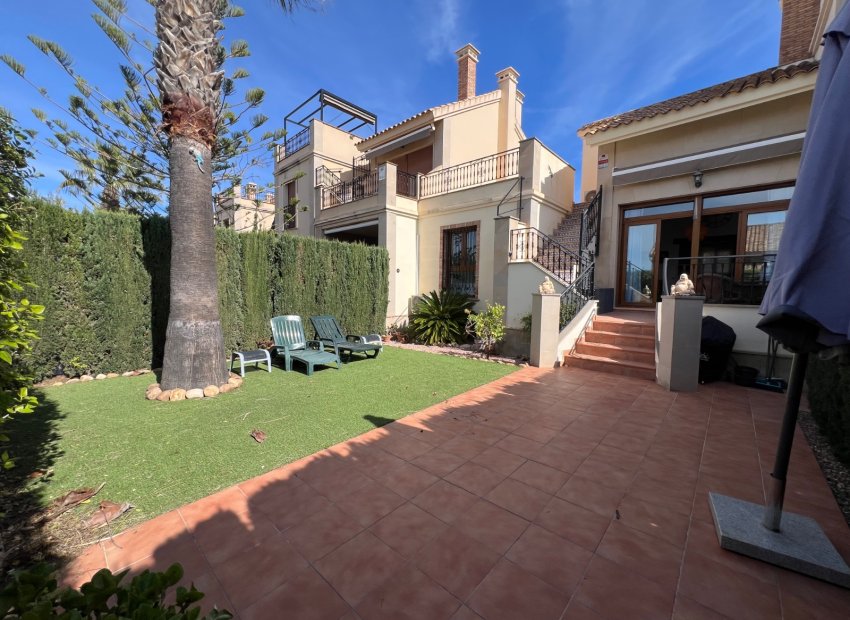 Herverkoop - Townhouse / Duplex / Corner - Algorfa - La finca Golf