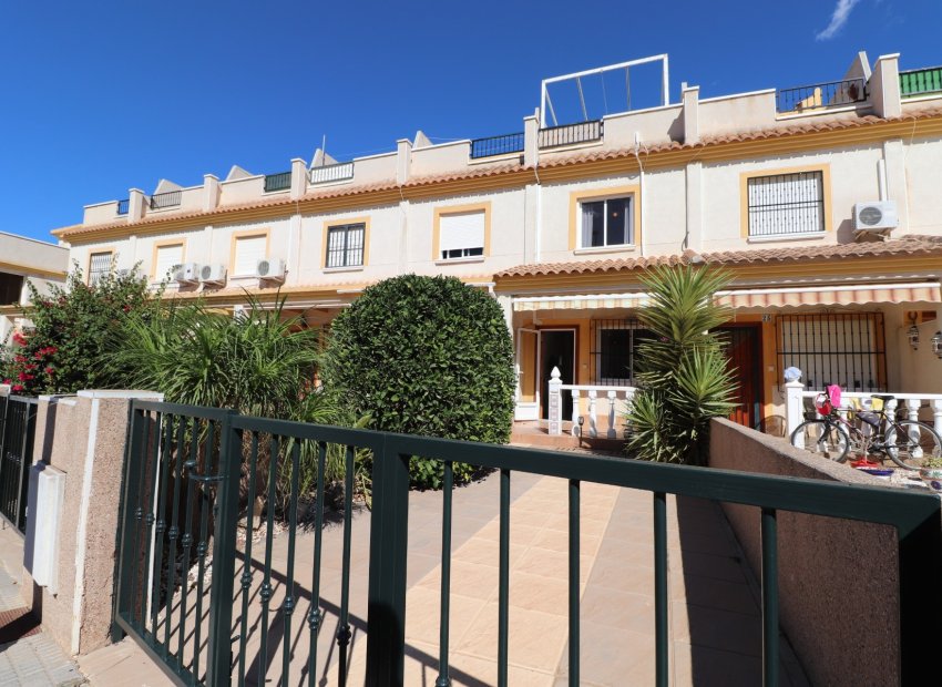 Herverkoop - Townhouse / Duplex / Corner - Algorfa - Montemar