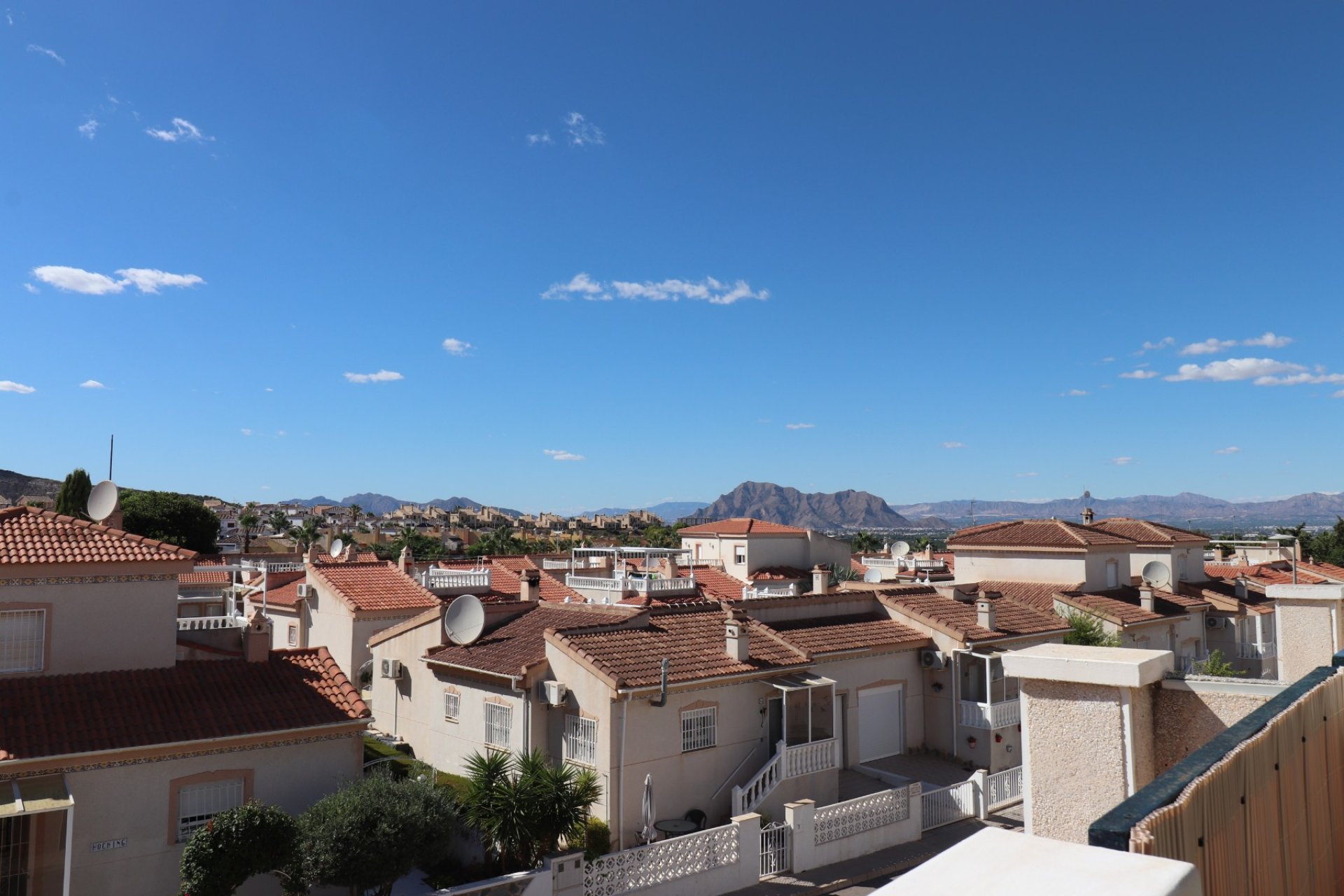 Herverkoop - Townhouse / Duplex / Corner - Algorfa - Montemar