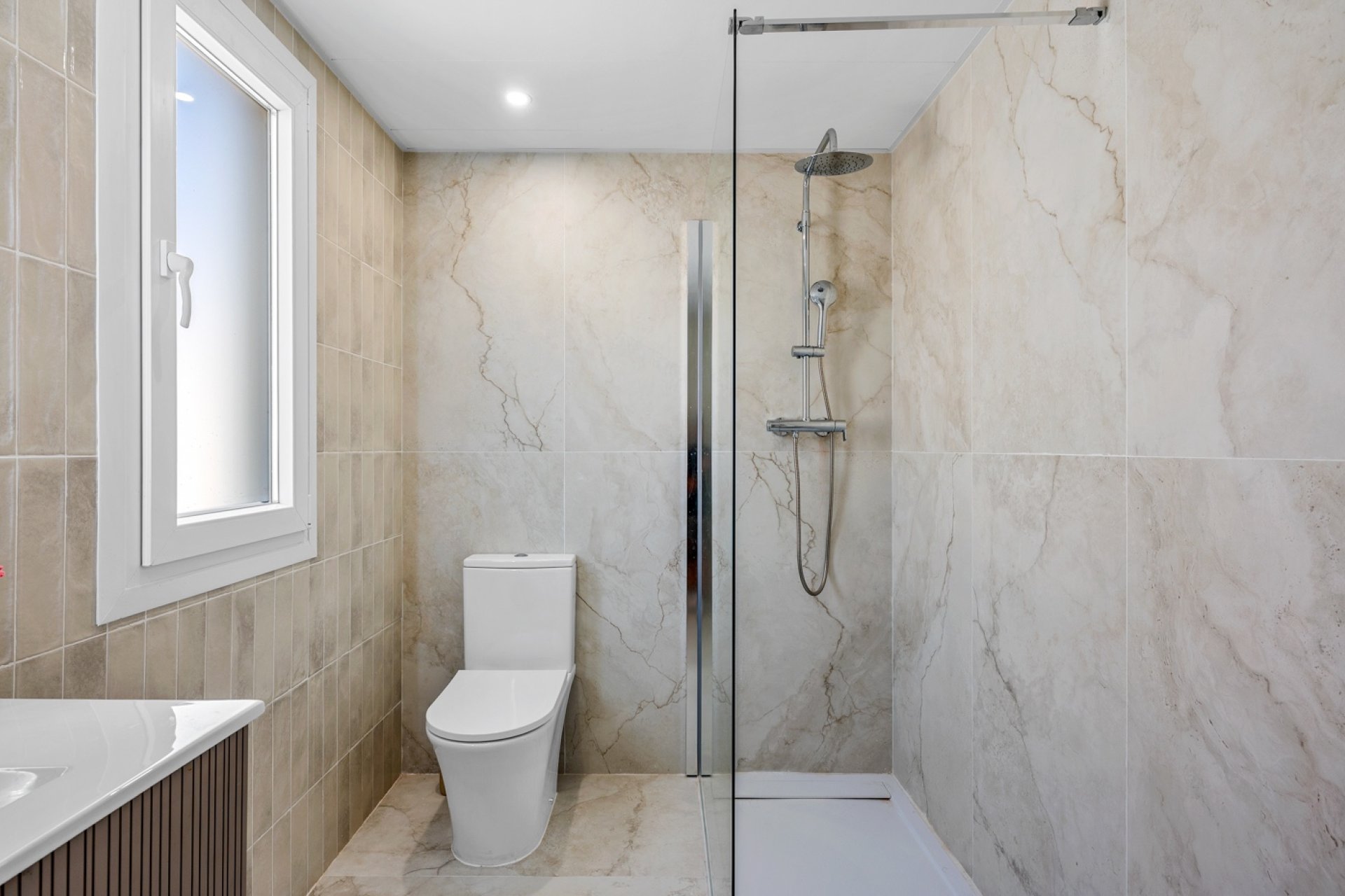 Herverkoop - Townhouse / Duplex / Corner - Alicante - Playa San Juan