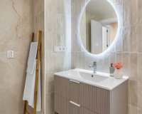 Herverkoop - Townhouse / Duplex / Corner - Alicante - Playa San Juan