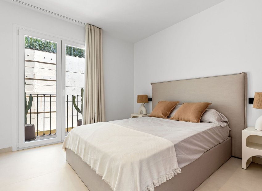 Herverkoop - Townhouse / Duplex / Corner - Benahavís - La Quinta