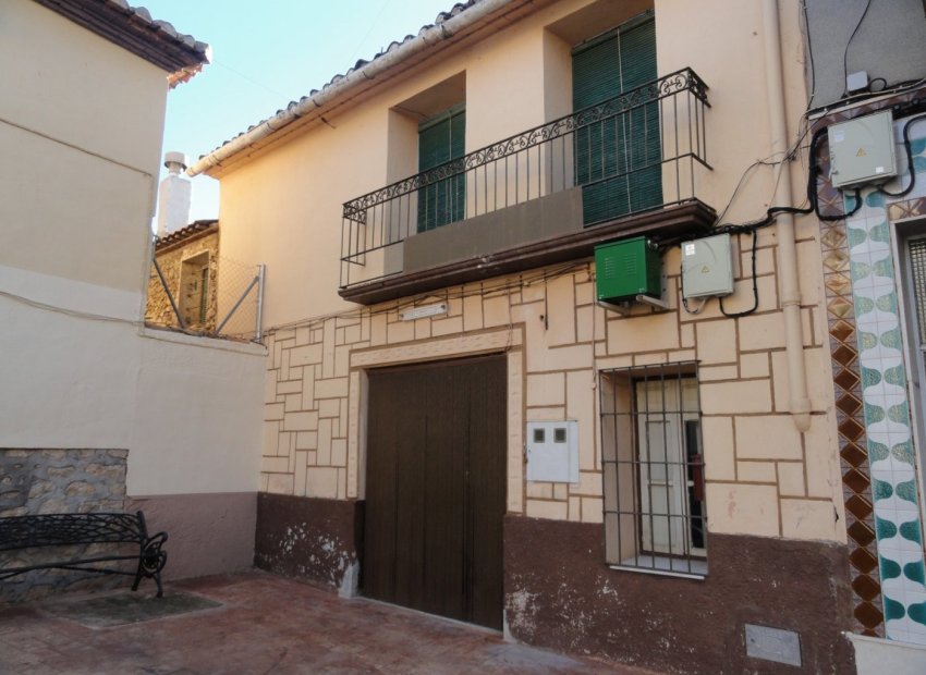 Herverkoop - Townhouse / Duplex / Corner - Bolulla - Center