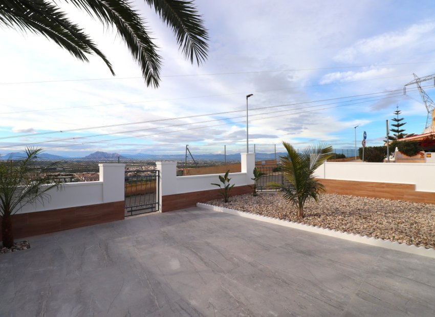 Herverkoop - Townhouse / Duplex / Corner - Ciudad Quesada - Altos de Quesada