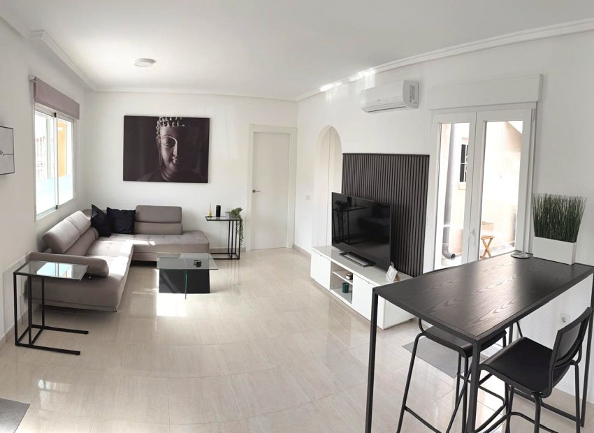 Herverkoop - Townhouse / Duplex / Corner - Ciudad Quesada - Benimar