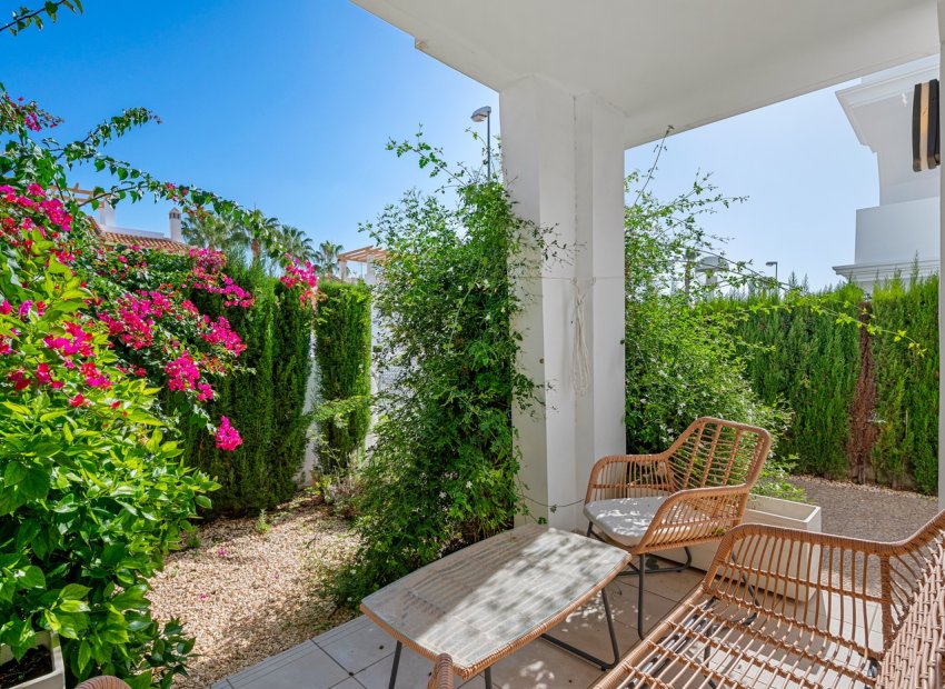 Herverkoop - Townhouse / Duplex / Corner - Ciudad Quesada - Doña Pepa