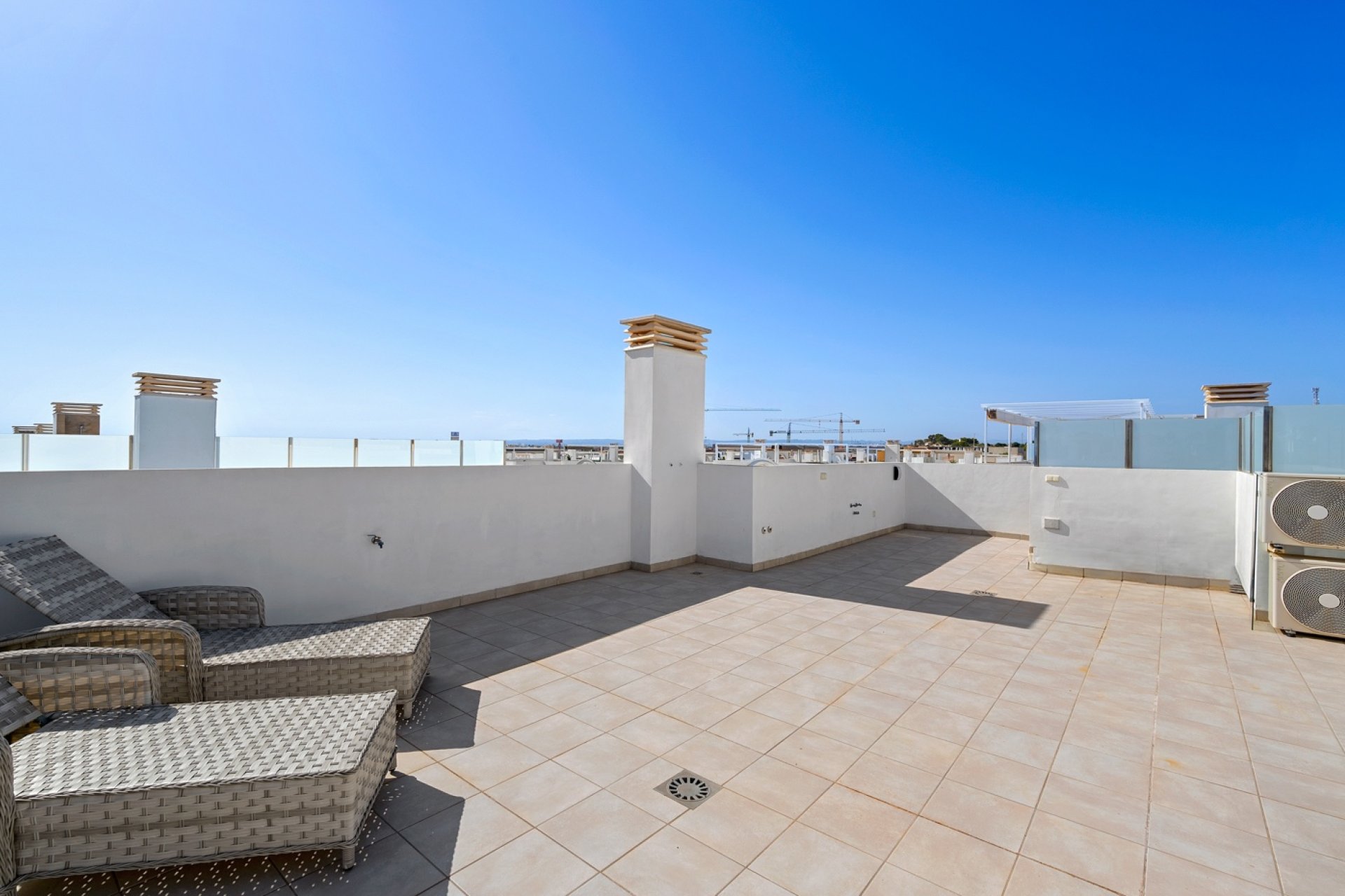 Herverkoop - Townhouse / Duplex / Corner - Ciudad Quesada - Doña Pepa