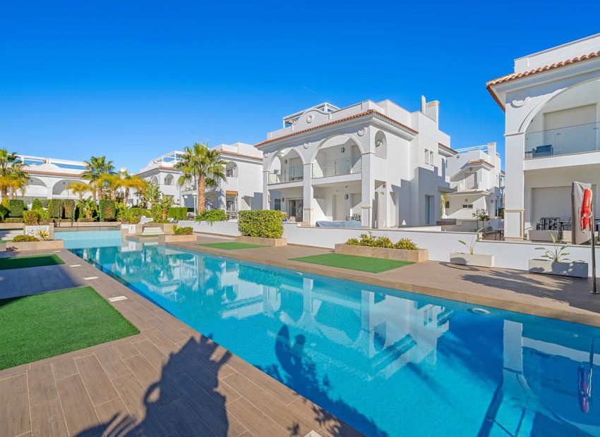 Herverkoop - Townhouse / Duplex / Corner - Ciudad Quesada - Doña Pepa