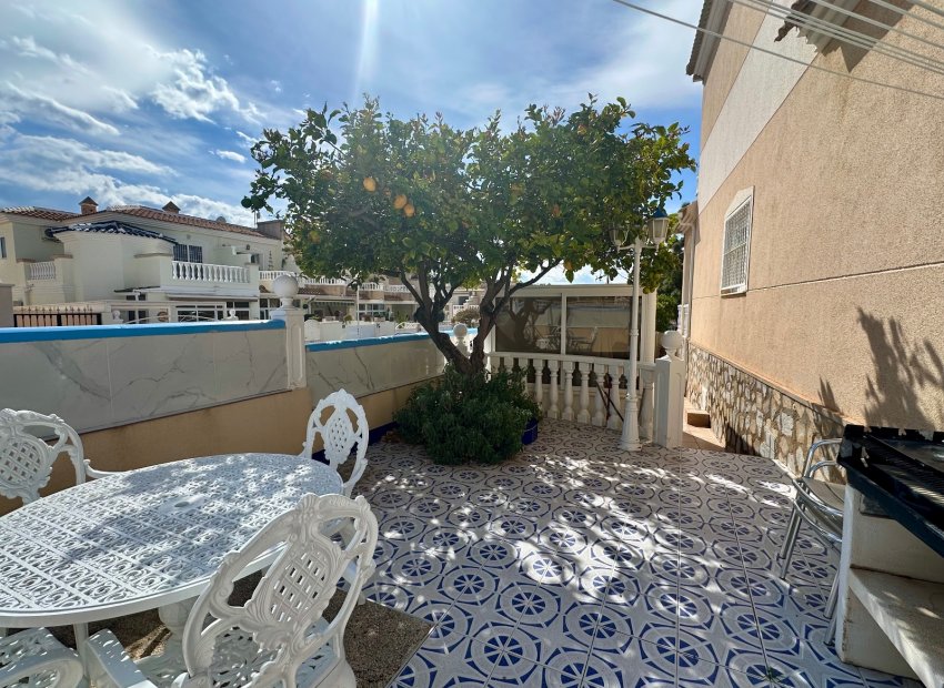 Herverkoop - Townhouse / Duplex / Corner - Ciudad Quesada - Doña Pepa