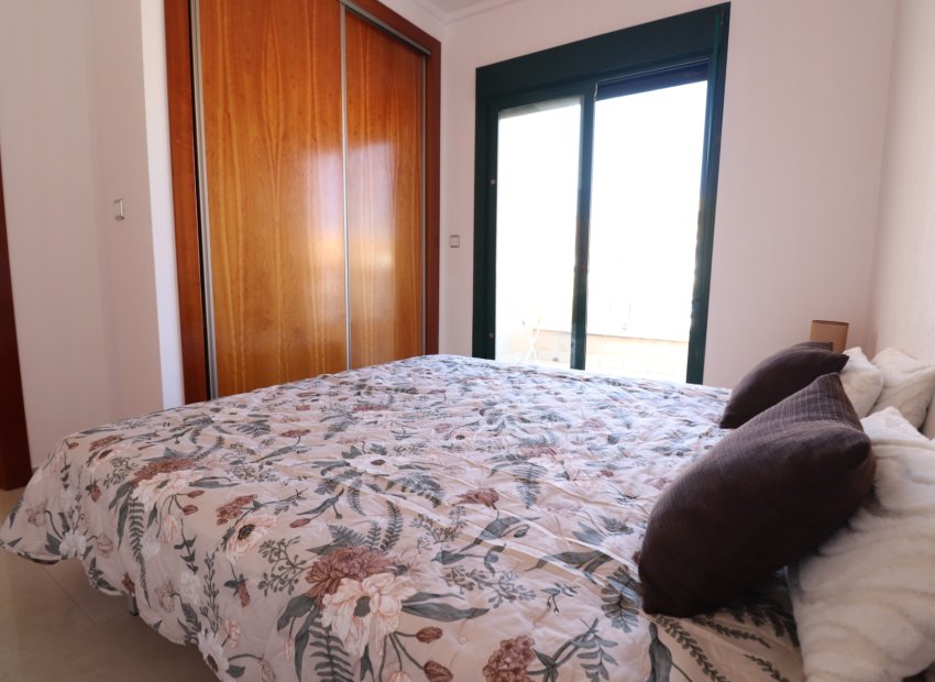 Herverkoop - Townhouse / Duplex / Corner - Ciudad Quesada - Doña Pepa