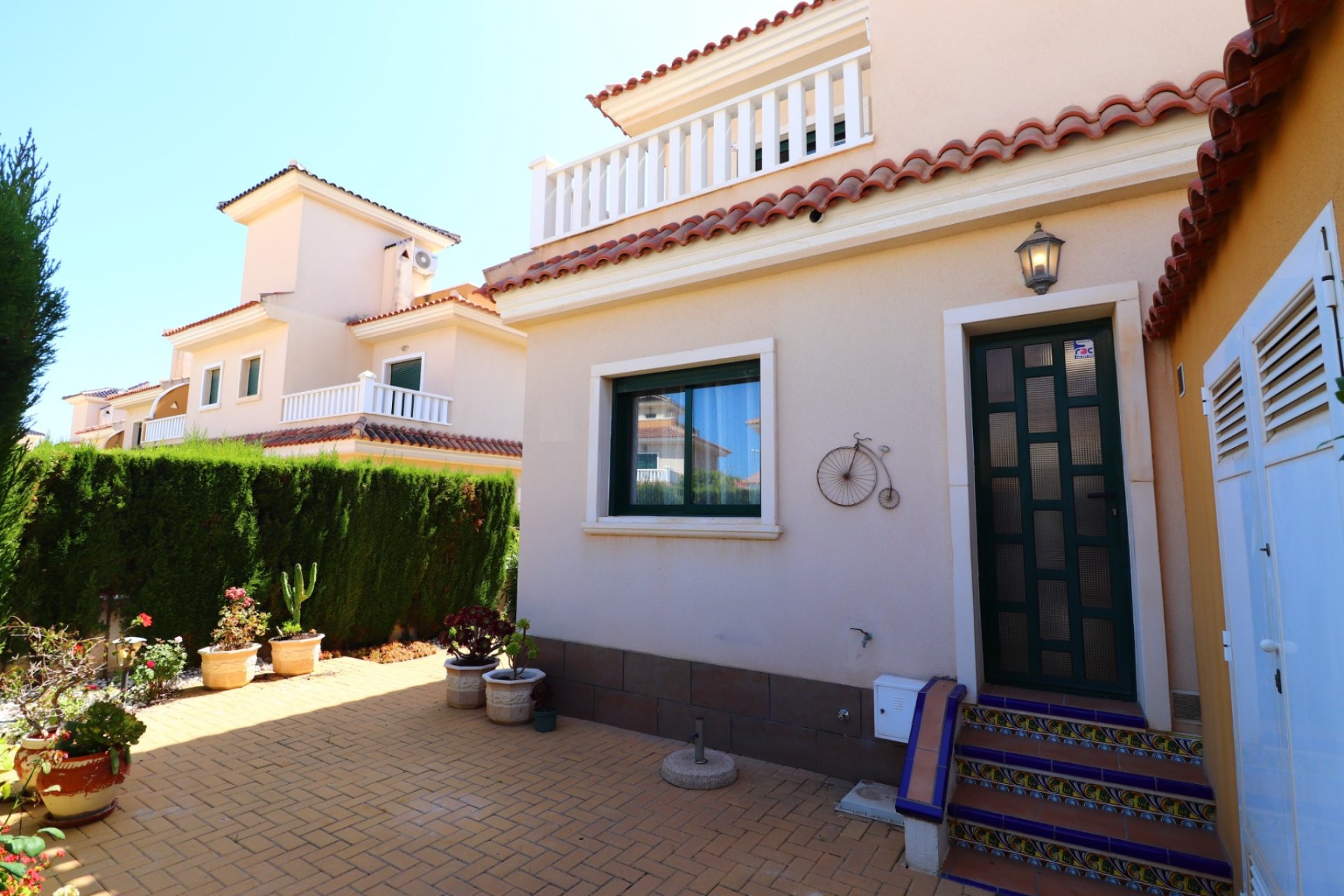 Herverkoop - Townhouse / Duplex / Corner - Ciudad Quesada - Doña Pepa