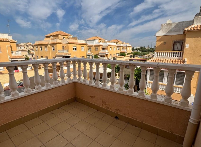 Herverkoop - Townhouse / Duplex / Corner - Ciudad Quesada - Doña Pepa
