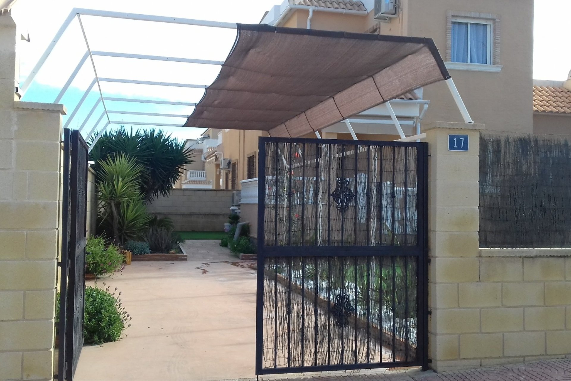 Herverkoop - Townhouse / Duplex / Corner - Ciudad Quesada - Doña Pepa