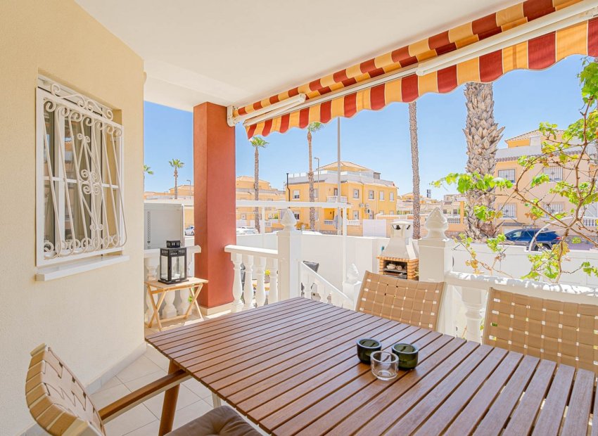 Herverkoop - Townhouse / Duplex / Corner - Ciudad Quesada - Doña Pepa