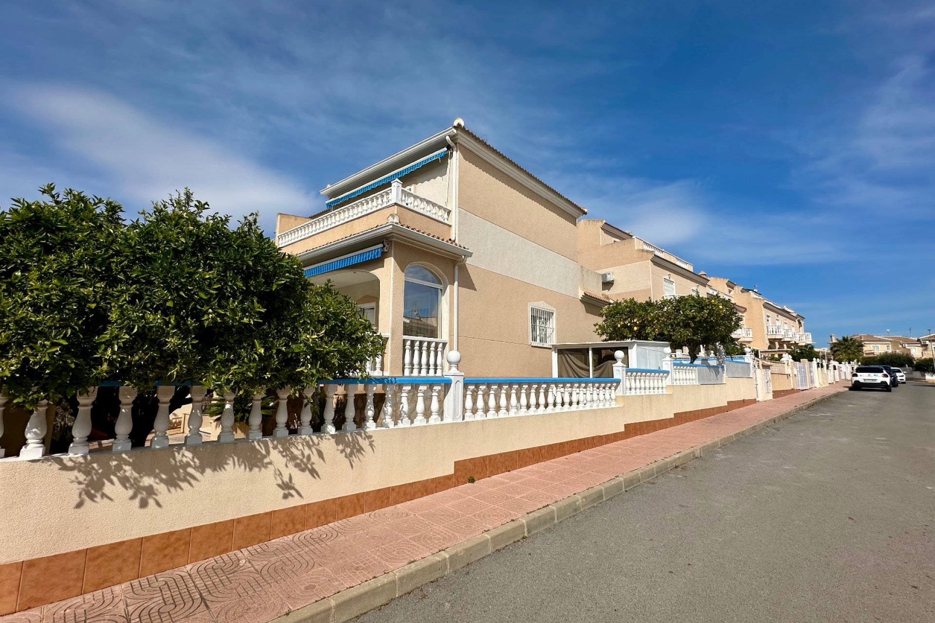Herverkoop - Townhouse / Duplex / Corner - Ciudad Quesada - Doña Pepa