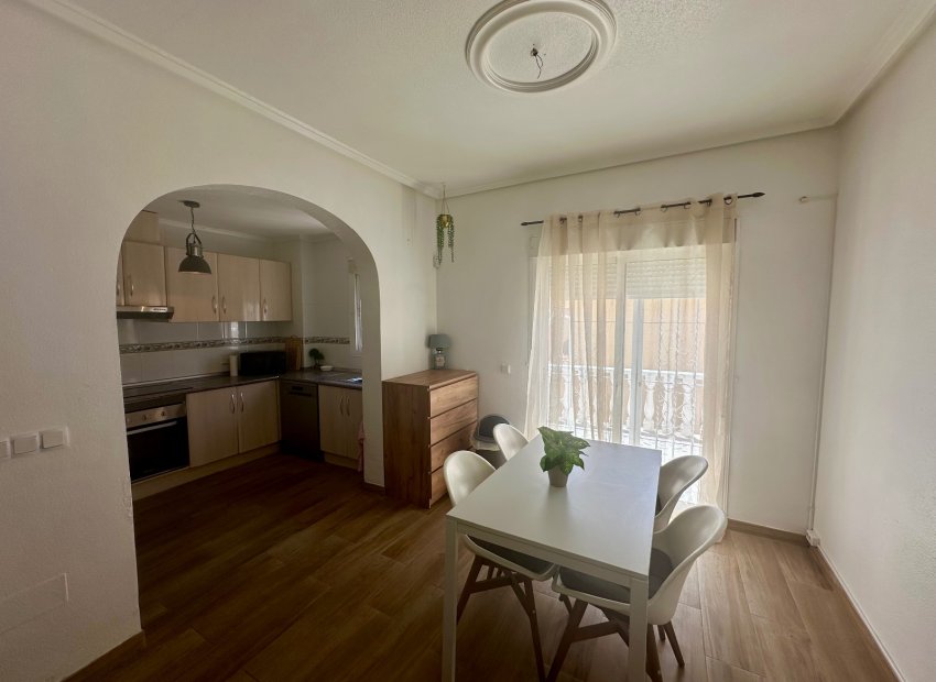 Herverkoop - Townhouse / Duplex / Corner - Ciudad Quesada - Doña Pepa