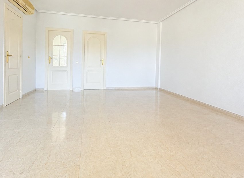 Herverkoop - Townhouse / Duplex / Corner - Ciudad Quesada - Doña Pepa