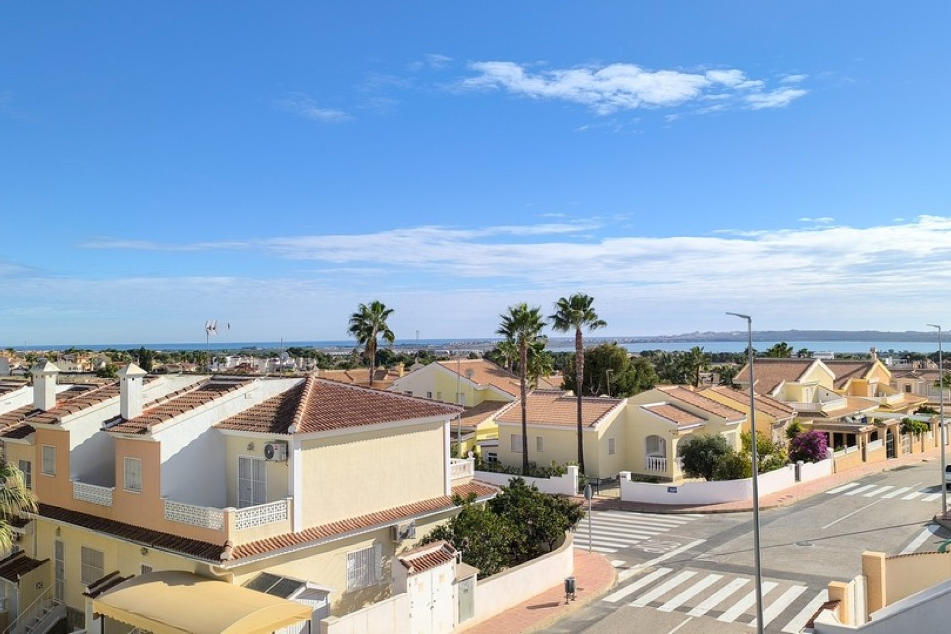 Herverkoop - Townhouse / Duplex / Corner - Ciudad Quesada - La Fiesta