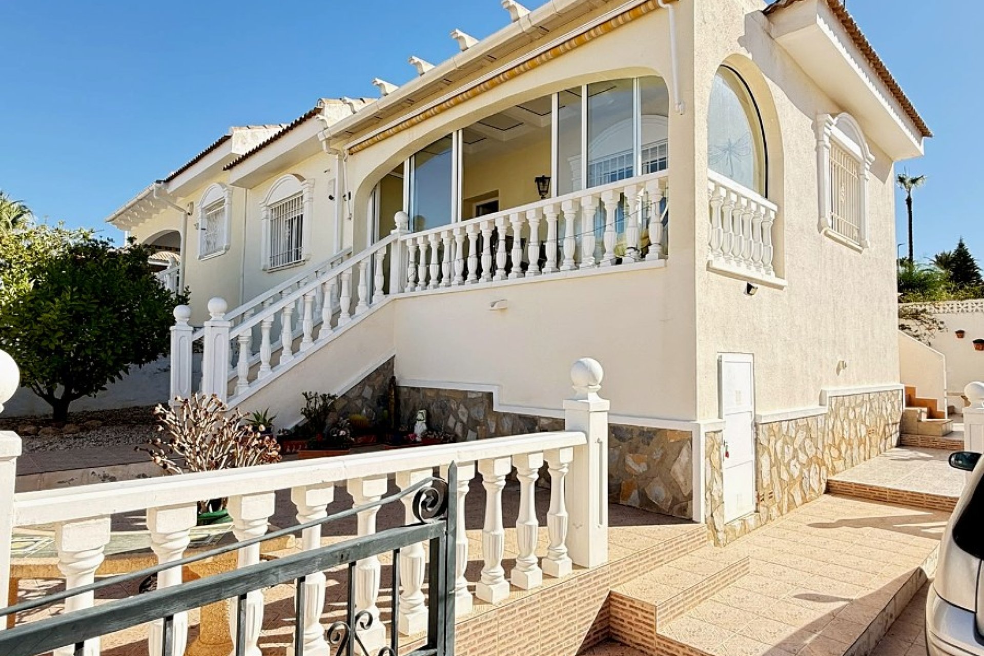 Herverkoop - Townhouse / Duplex / Corner - Ciudad Quesada - La Fiesta