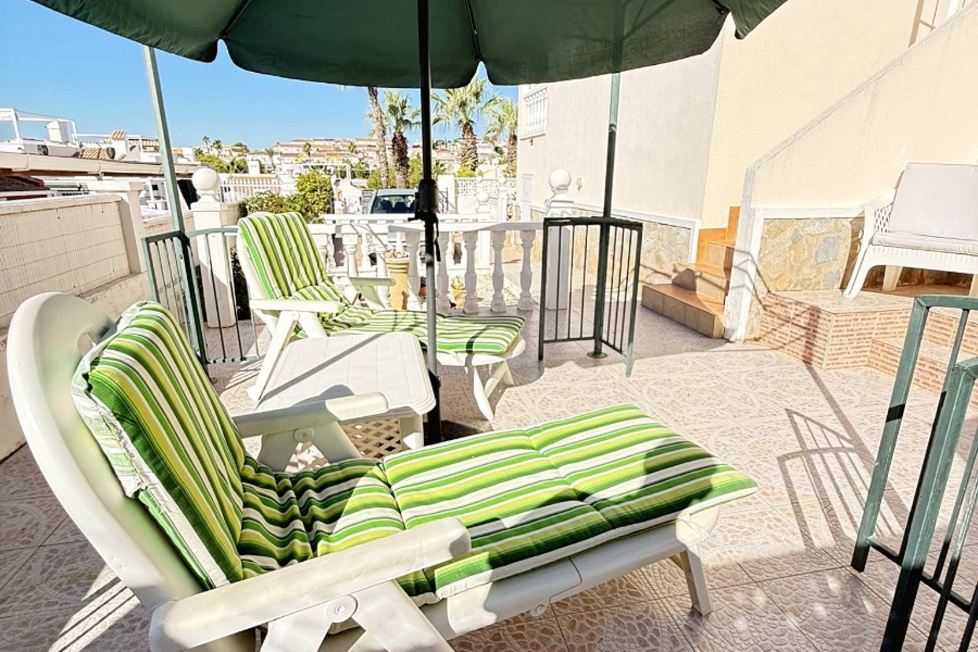 Herverkoop - Townhouse / Duplex / Corner - Ciudad Quesada - La Fiesta