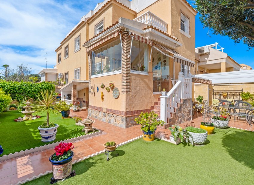 Herverkoop - Townhouse / Duplex / Corner - Ciudad Quesada - Rojales