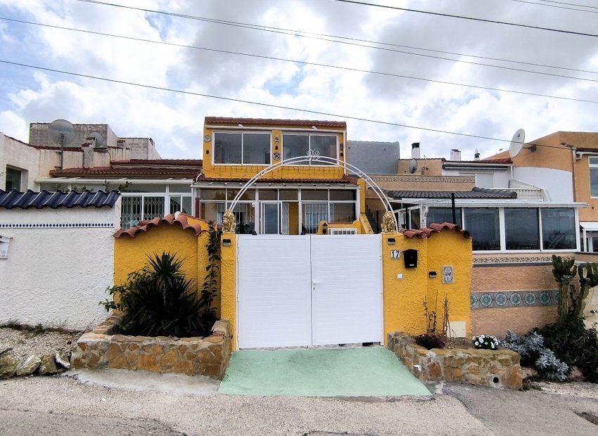 Herverkoop - Townhouse / Duplex / Corner - Ciudad Quesada