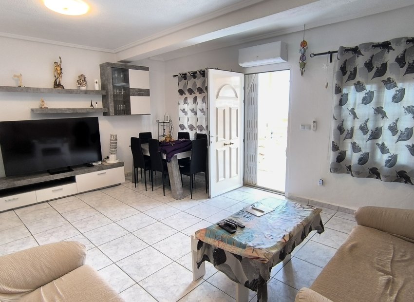 Herverkoop - Townhouse / Duplex / Corner - Ciudad Quesada