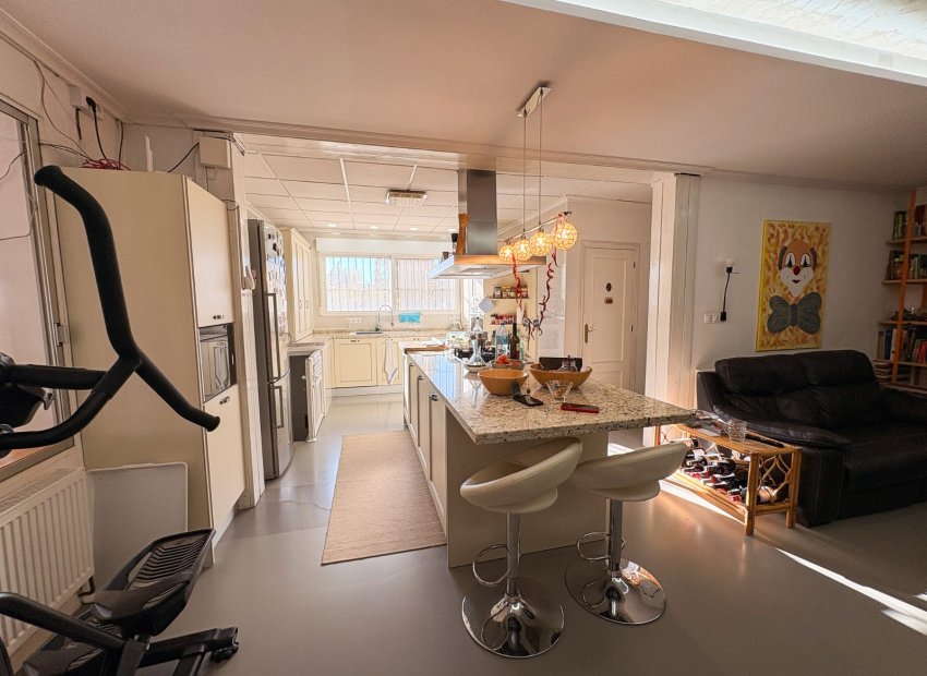 Herverkoop - Townhouse / Duplex / Corner - Crevillente