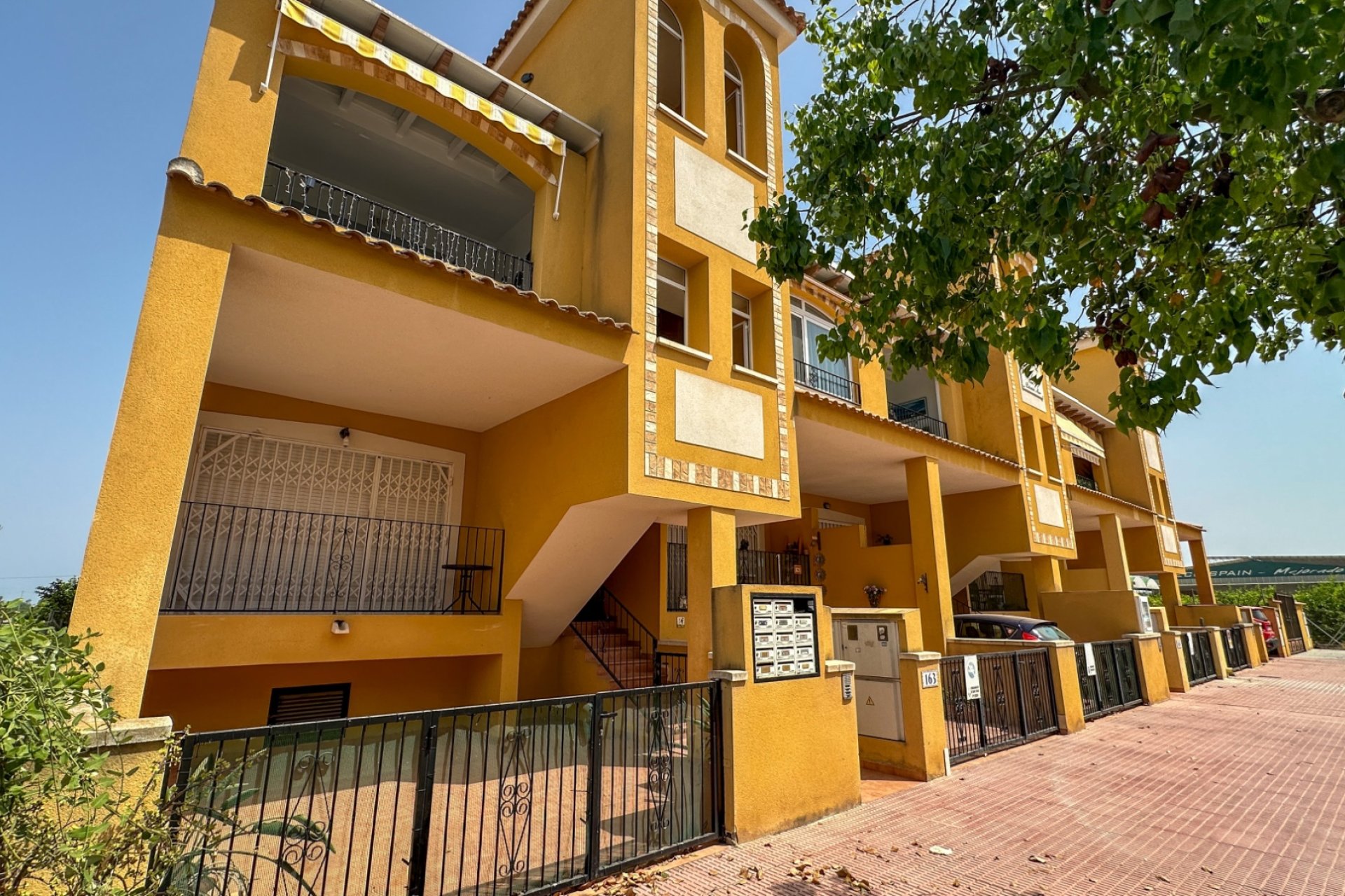 Herverkoop - Townhouse / Duplex / Corner - Daya Nueva - Costa Blanca Sur