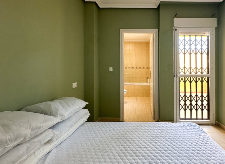 Herverkoop - Townhouse / Duplex / Corner - Daya Nueva - Costa Blanca Sur