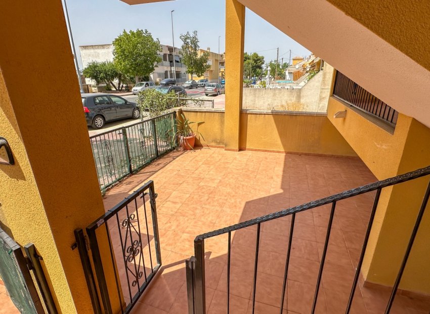 Herverkoop - Townhouse / Duplex / Corner - Daya Nueva - Costa Blanca Sur