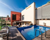Herverkoop - Townhouse / Duplex / Corner - Estepoa - Selwo