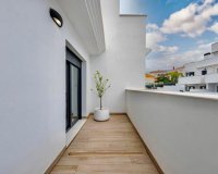 Herverkoop - Townhouse / Duplex / Corner - Finestrat - Urbanización